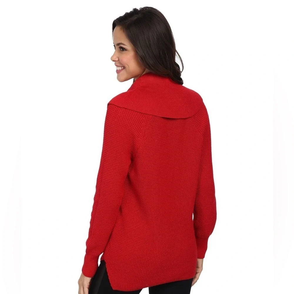 Michael Kors Beautiful and Cozy Red Cowl Neck Sweater Women’s Size Medium